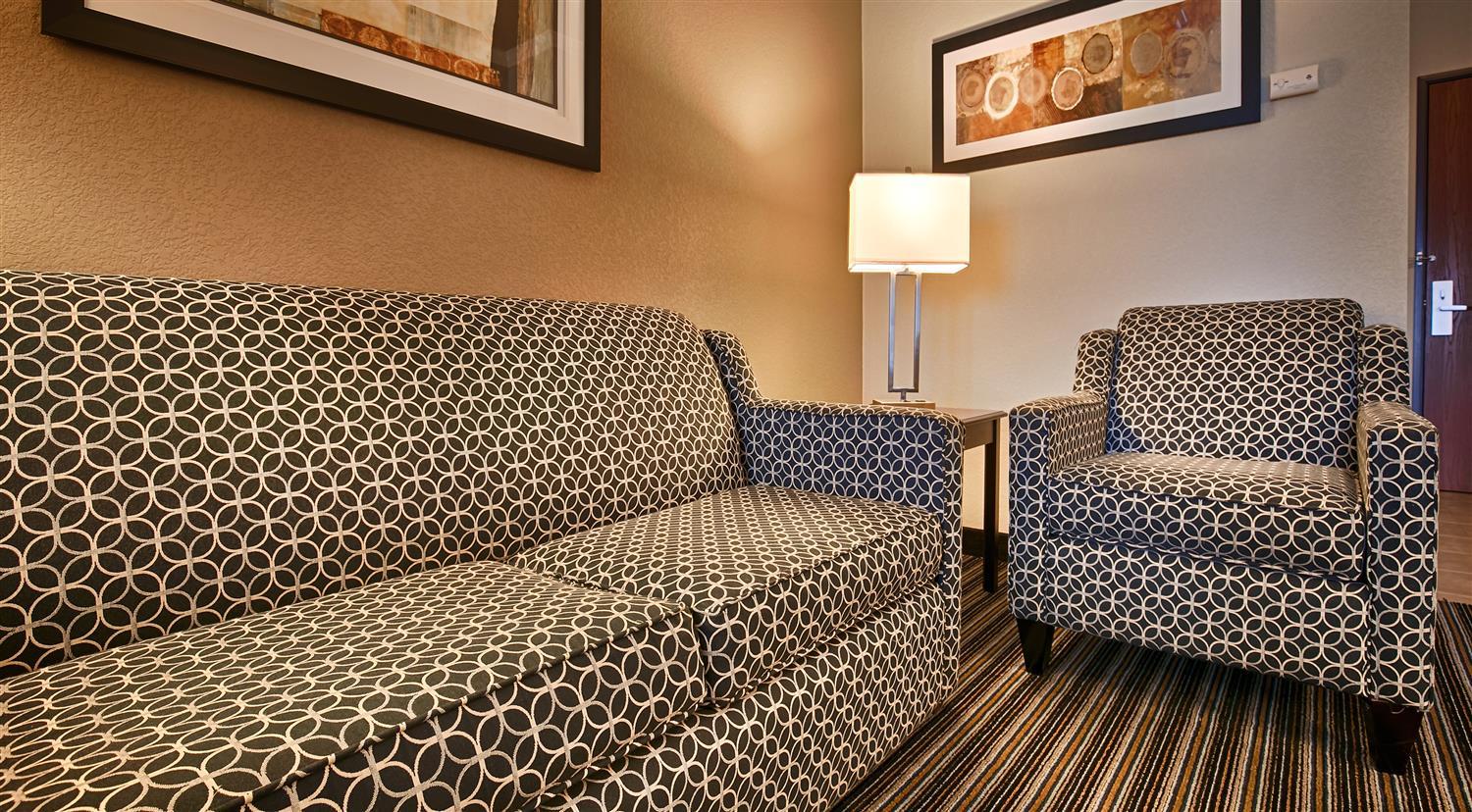 Best Western Plus Austin Airport Inn & Suites Екстер'єр фото