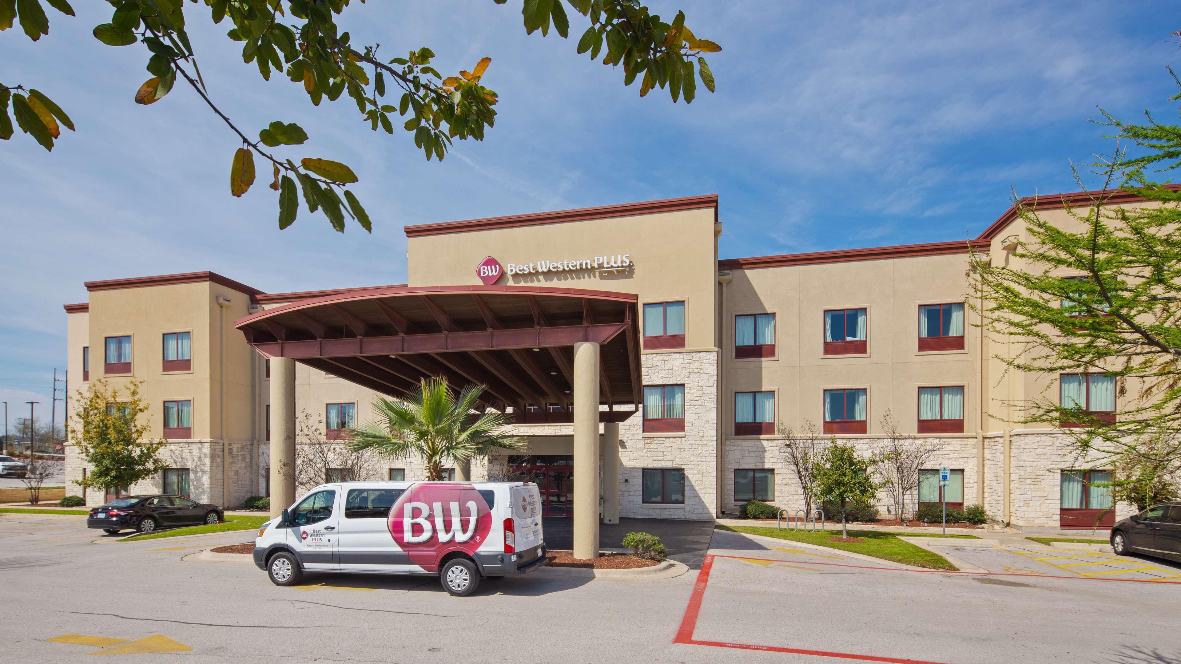Best Western Plus Austin Airport Inn & Suites Екстер'єр фото