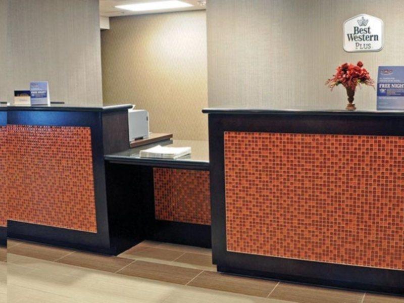 Best Western Plus Austin Airport Inn & Suites Екстер'єр фото